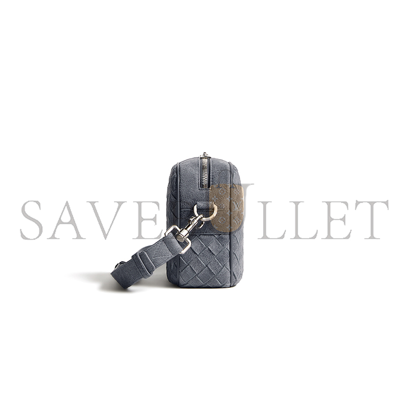 BOTTEGA VENETA SMALL INTRECCIATO CAMERA BAG 755923V6FQ24547 (24.5*15*6cm)